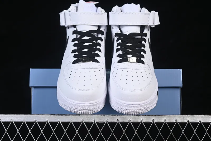 All categories Nk Air Force 1 Air Force series Nk Air Force 1 Mid Air Force mid-top Nike Air Force 1'07 Low splash inkjet Air Force 1 mid-top casual sneakers ZH0316-144